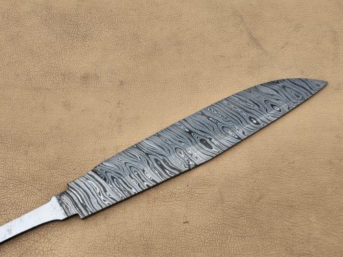 Custom Handmade Twisted Pattern Damascus Steel Bowie Knife Blade Blank