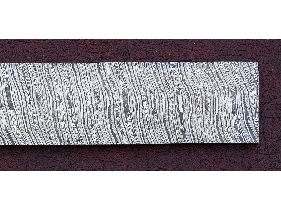 Damascus Steel Custom Handmade Twisted pattern ...BAR Damascus Steel Custom Handmade Twisted pattern ...BAR