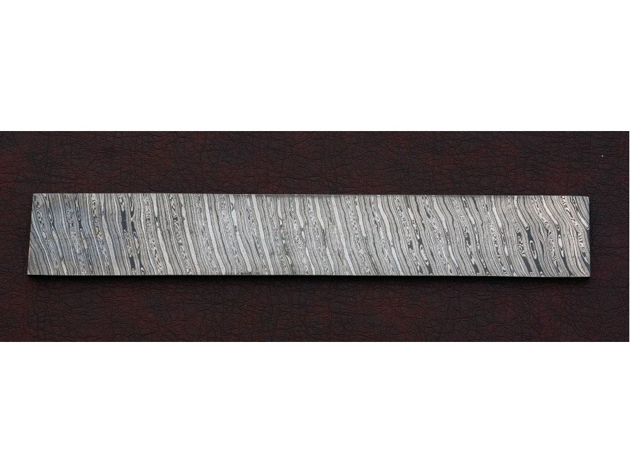 Damascus Steel Custom Handmade Twisted pattern ...BAR Damascus Steel Custom Handmade Twisted pattern ...BAR