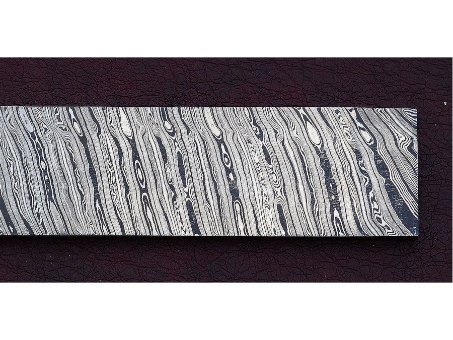 Damascus Steel Custom Handmade Twisted pattern ...BAR Damascus Steel Custom Handmade Twisted pattern ...BAR