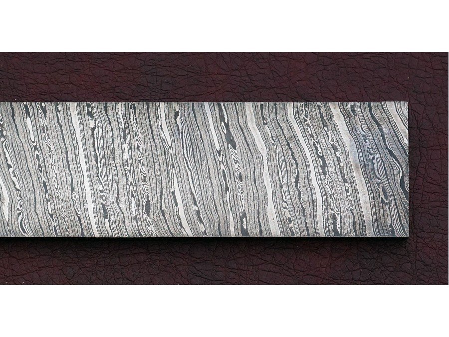 Damascus Steel Custom Handmade Twisted pattern ...BAR