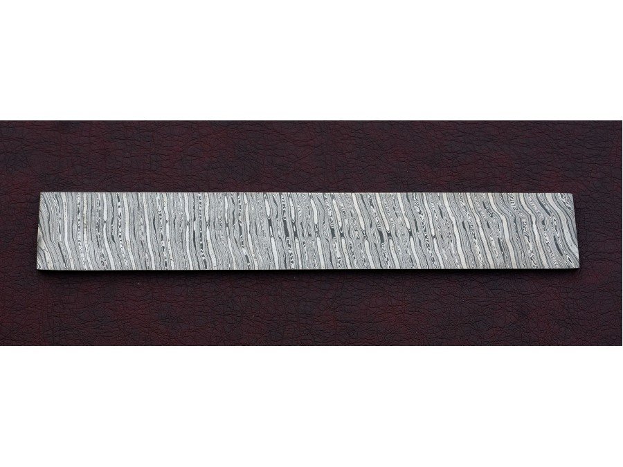 Damascus Steel Custom Handmade Twisted pattern ...BAR Damascus Steel Custom Handmade Twisted pattern ...BAR