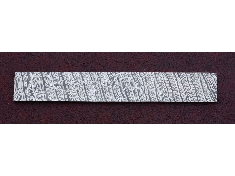 Damascus Steel Custom Handmade Twisted pattern ...BAR Damascus Steel Custom Handmade Twisted pattern ...BAR