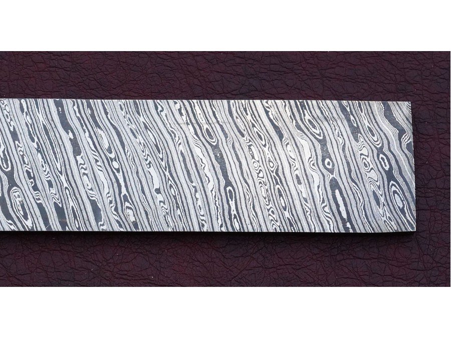 Damascus Steel Custom Handmade Twisted pattern ...BAR Damascus Steel Custom Handmade Twisted pattern ...BAR