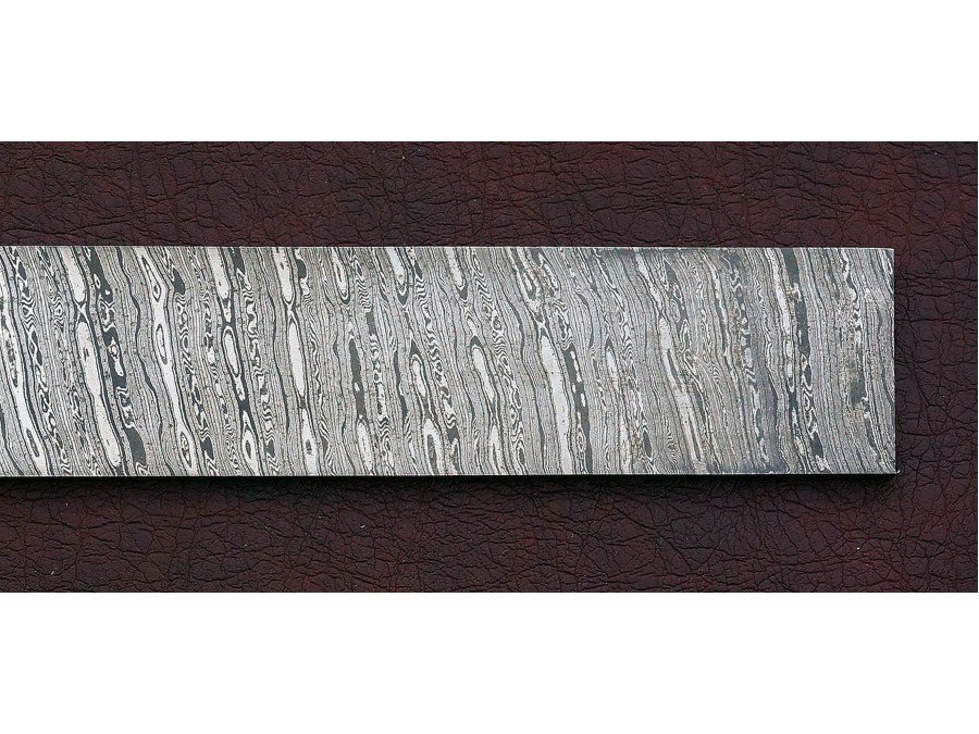 Damascus Steel Custom Handmade Twisted pattern ...BAR