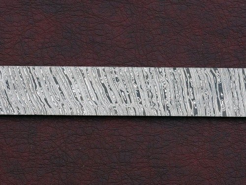 Damascus Steel Custom Handmade Twisted pattern ...BAR