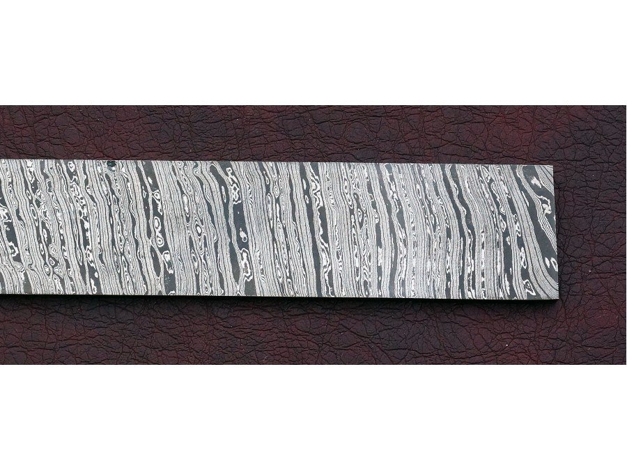 Damascus Steel Custom Handmade Twisted pattern ...BAR Damascus Steel Custom Handmade Twisted pattern ...BAR