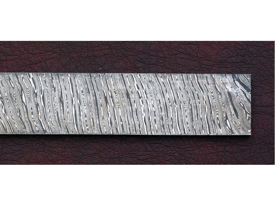 Damascus Steel Custom Handmade Twisted pattern ...BAR Damascus Steel Custom Handmade Twisted pattern ...BAR