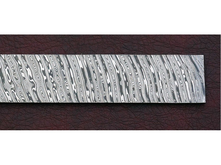 Damascus Steel Custom Handmade Twisted pattern ...BAR