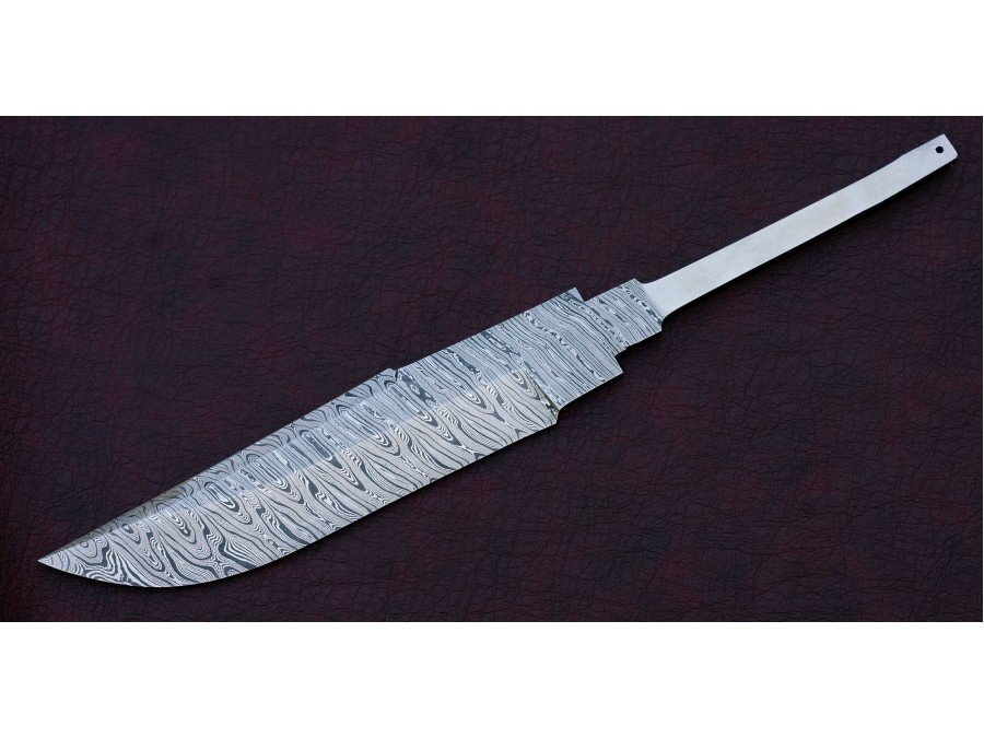 Custom Handmade Twisted Pattern Damascus Steel Bowie Knife Blade Blank Custom Handmade Twisted Pattern Damascus Steel Bowie Knife Blade Blank