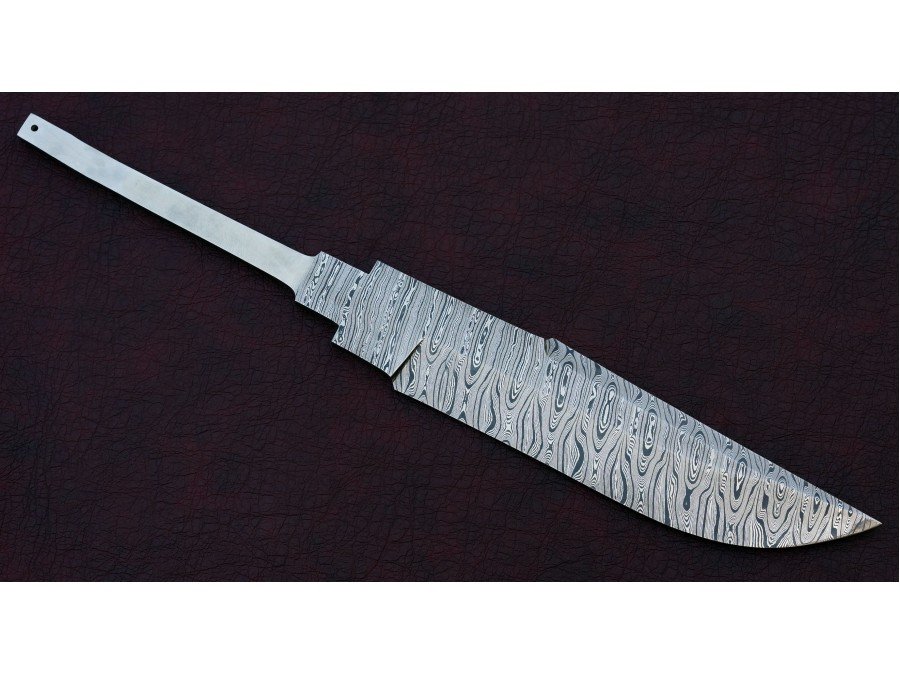 Custom Handmade Twisted Pattern Damascus Steel Bowie Knife Blade Blank Custom Handmade Twisted Pattern Damascus Steel Bowie Knife Blade Blank