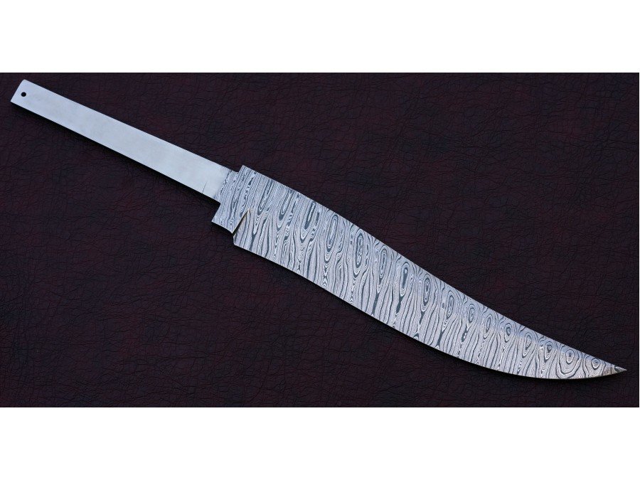 Custom Handmade Twisted Pattern Damascus Steel Bowie Knife Blade Blank Custom Handmade Twisted Pattern Damascus Steel Bowie Knife Blade Blank