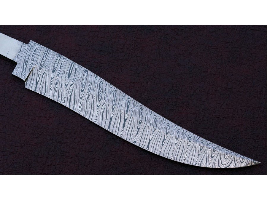 Custom Handmade Twisted Pattern Damascus Steel Bowie Knife Blade Blank Custom Handmade Twisted Pattern Damascus Steel Bowie Knife Blade Blank