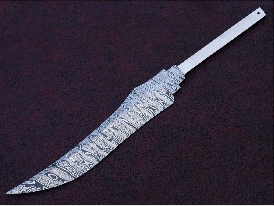Custom Handmade Twisted Pattern Damascus Steel Bowie Knife Blade Blank Custom Handmade Twisted Pattern Damascus Steel Bowie Knife Blade Blank