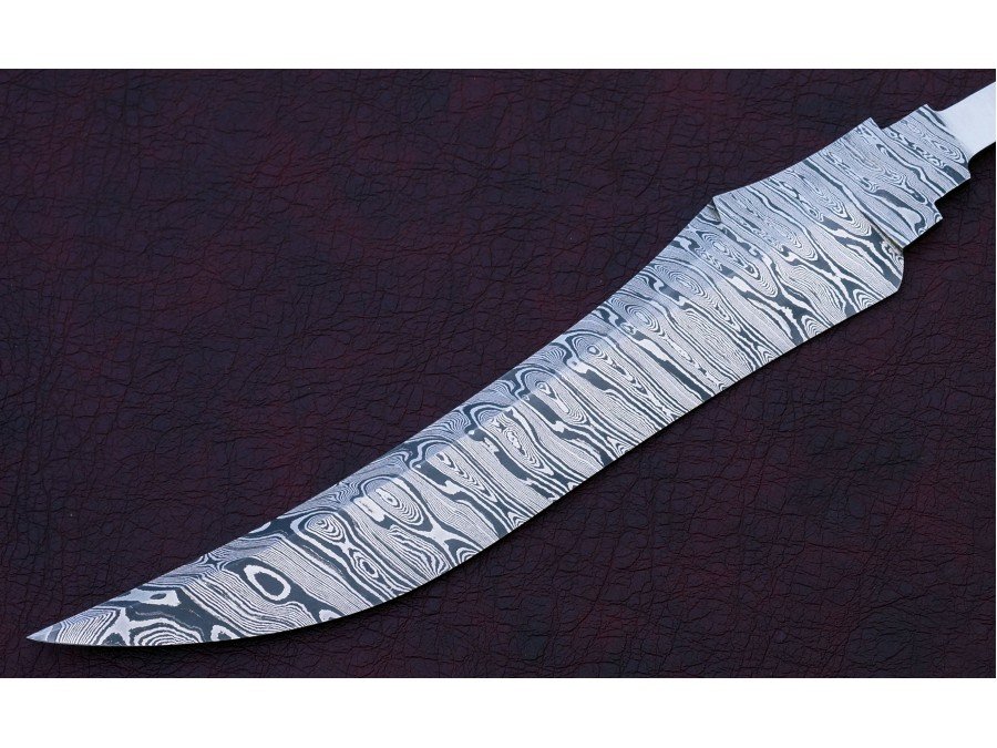 Custom Handmade Twisted Pattern Damascus Steel Bowie Knife Blade Blank Custom Handmade Twisted Pattern Damascus Steel Bowie Knife Blade Blank