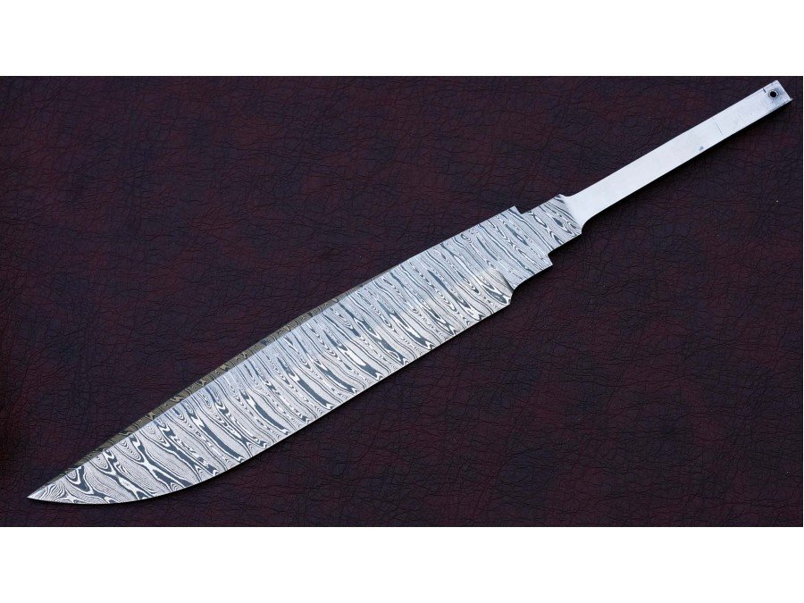 Custom Handmade Twisted Pattern Damascus Steel Bowie Knife Blade Blank Custom Handmade Twisted Pattern Damascus Steel Bowie Knife Blade Blank