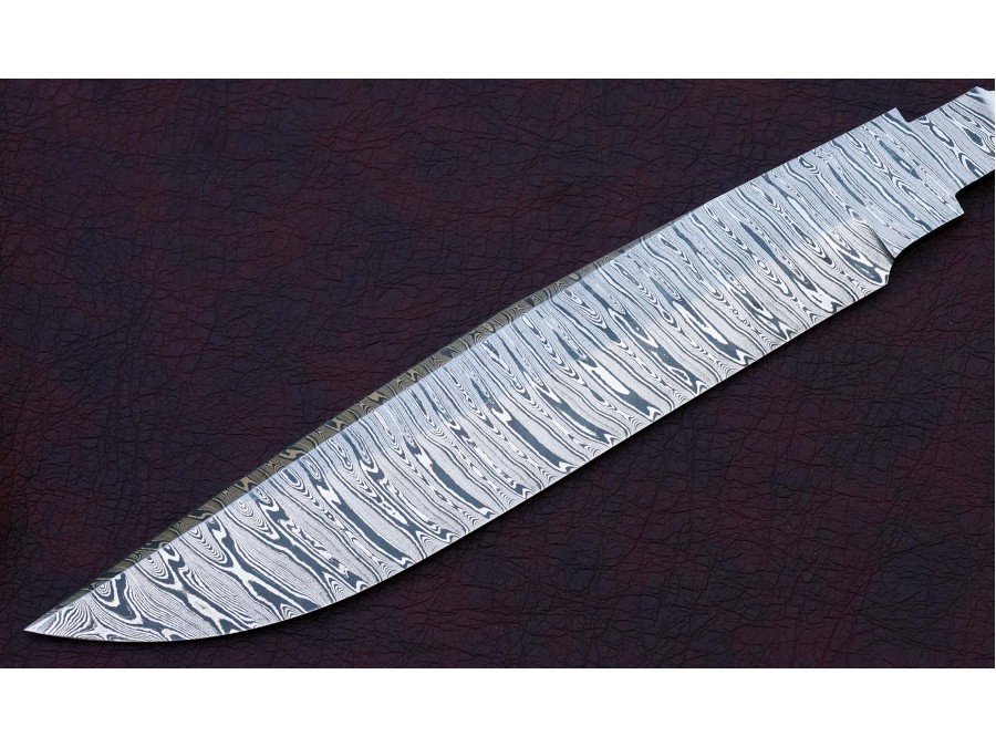 Custom Handmade Twisted Pattern Damascus Steel Bowie Knife Blade Blank Custom Handmade Twisted Pattern Damascus Steel Bowie Knife Blade Blank