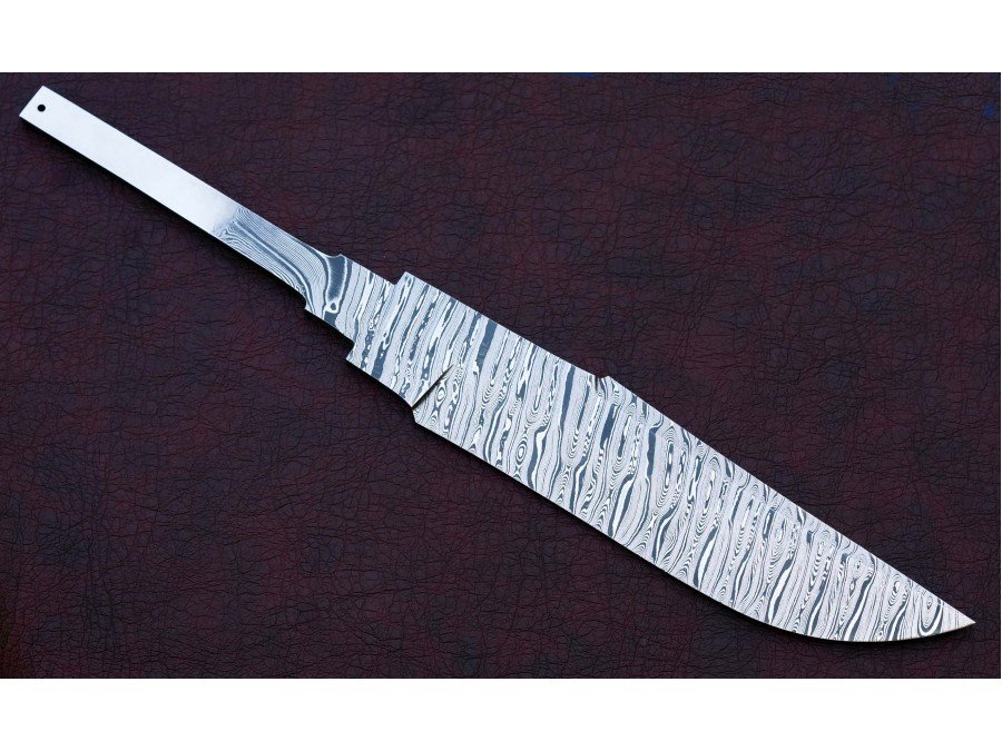 Custom Handmade Twisted Pattern Damascus Steel Bowie Knife Blade Blank Custom Handmade Twisted Pattern Damascus Steel Bowie Knife Blade Blank
