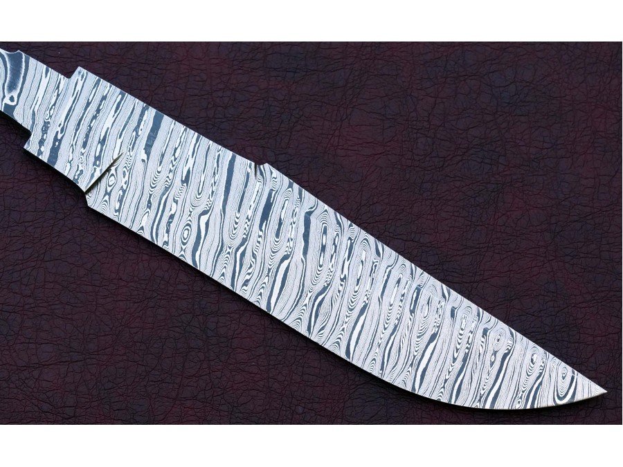 Custom Handmade Twisted Pattern Damascus Steel Bowie Knife Blade Blank Custom Handmade Twisted Pattern Damascus Steel Bowie Knife Blade Blank
