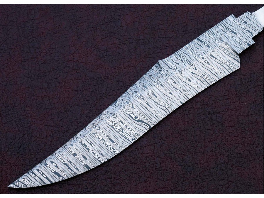 Custom Handmade Twisted Pattern Damascus Steel Bowie Knife Blade Blank Custom Handmade Twisted Pattern Damascus Steel Bowie Knife Blade Blank