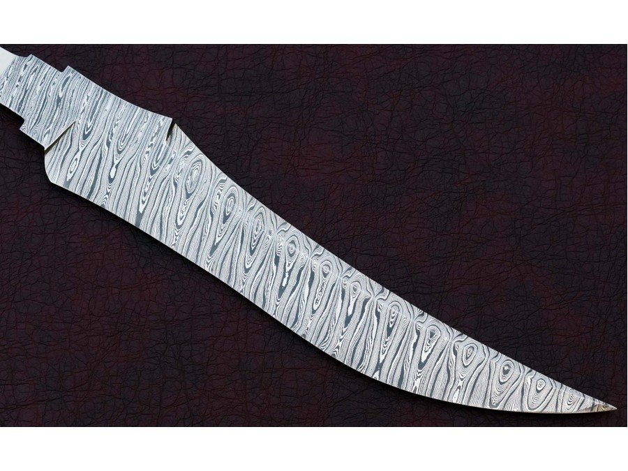 Custom Handmade Twisted Pattern Damascus Steel Bowie Knife Blade Blank Custom Handmade Twisted Pattern Damascus Steel Bowie Knife Blade Blank