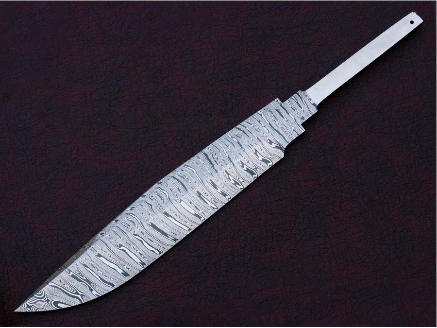 Custom Handmade Twisted Pattern Damascus Steel Bowie Knife Blade Blank Custom Handmade Twisted Pattern Damascus Steel Bowie Knife Blade Blank