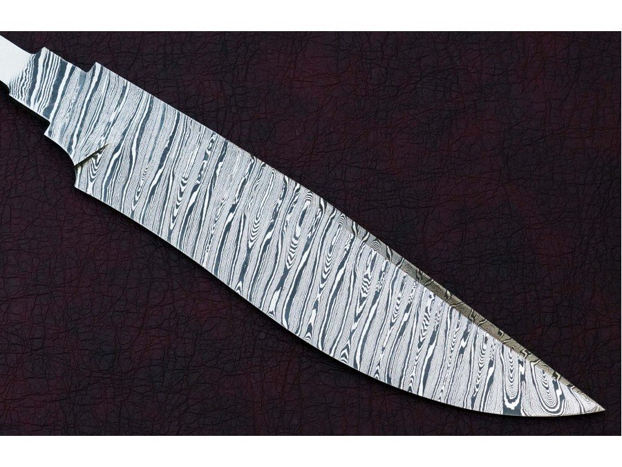Custom Handmade Twisted Pattern Damascus Steel Bowie Knife Blade Blank Custom Handmade Twisted Pattern Damascus Steel Bowie Knife Blade Blank