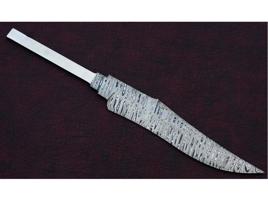 Custom Handmade Twisted Pattern Damascus Steel Bowie Knife Blade Blank Custom Handmade Twisted Pattern Damascus Steel Bowie Knife Blade Blank