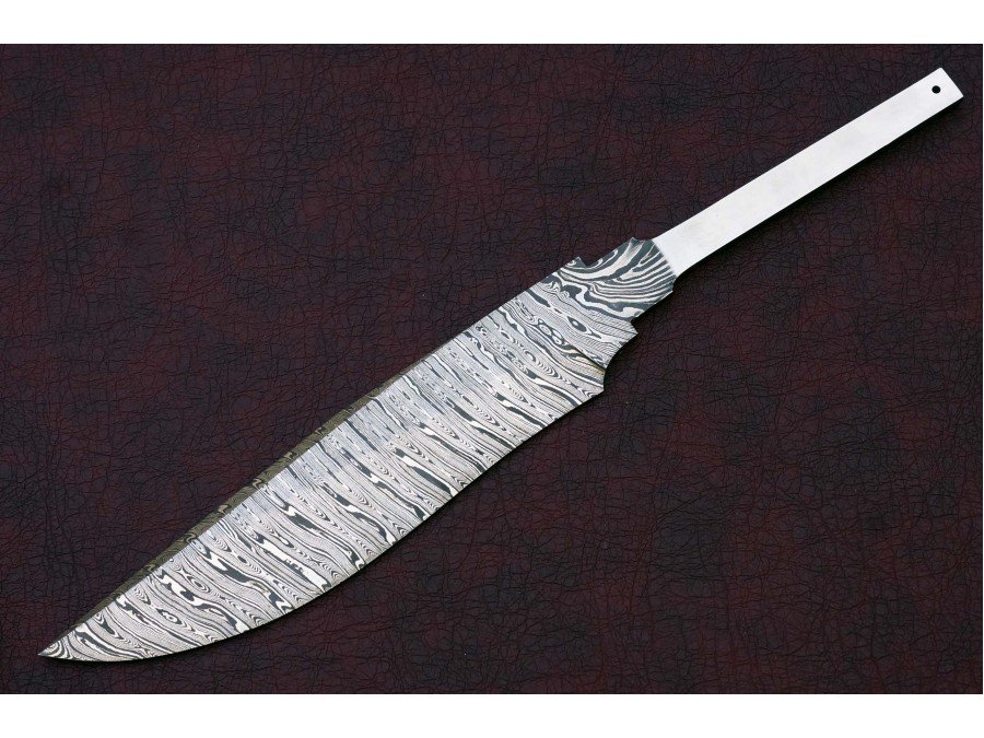 Custom Handmade Twisted Pattern Damascus Steel Bowie Knife Blade Blank Custom Handmade Twisted Pattern Damascus Steel Bowie Knife Blade Blank