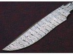 Custom Handmade Twisted Pattern Damascus Steel Bowie Knife Blade Blank Custom Handmade Twisted Pattern Damascus Steel Bowie Knife Blade Blank