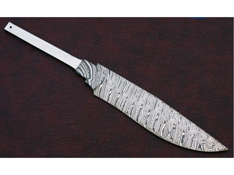 Custom Handmade Twisted Pattern Damascus Steel Bowie Knife Blade Blank Custom Handmade Twisted Pattern Damascus Steel Bowie Knife Blade Blank