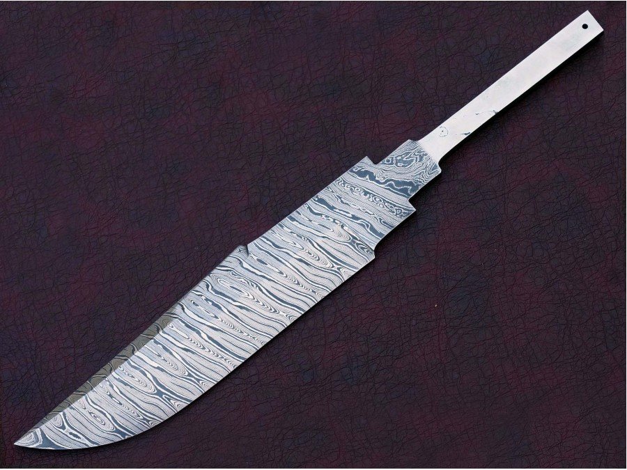 Custom Handmade Twisted Pattern Damascus Steel Bowie Knife Blade Blank Custom Handmade Twisted Pattern Damascus Steel Bowie Knife Blade Blank