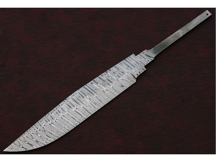Custom Handmade Twisted Pattern Damascus Steel Bowie Knife Blade Blank Custom Handmade Twisted Pattern Damascus Steel Bowie Knife Blade Blank