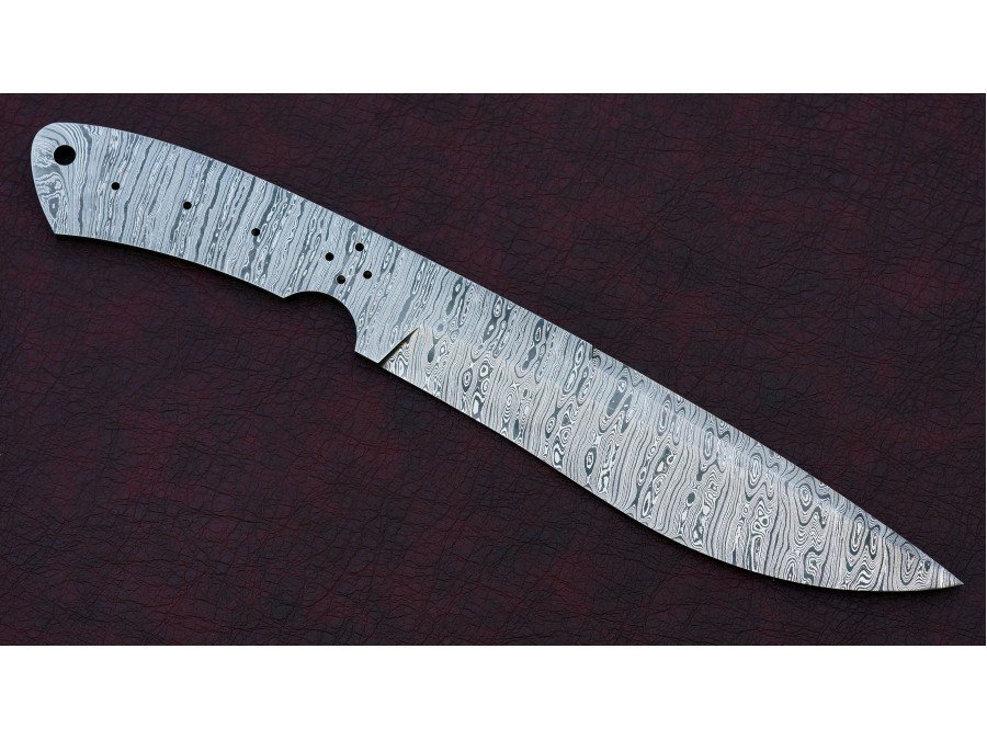 Custom Made Damascus Steel Hunting Knives Blade Blank Custom Made Damascus Steel Hunting Knives Blade Blank