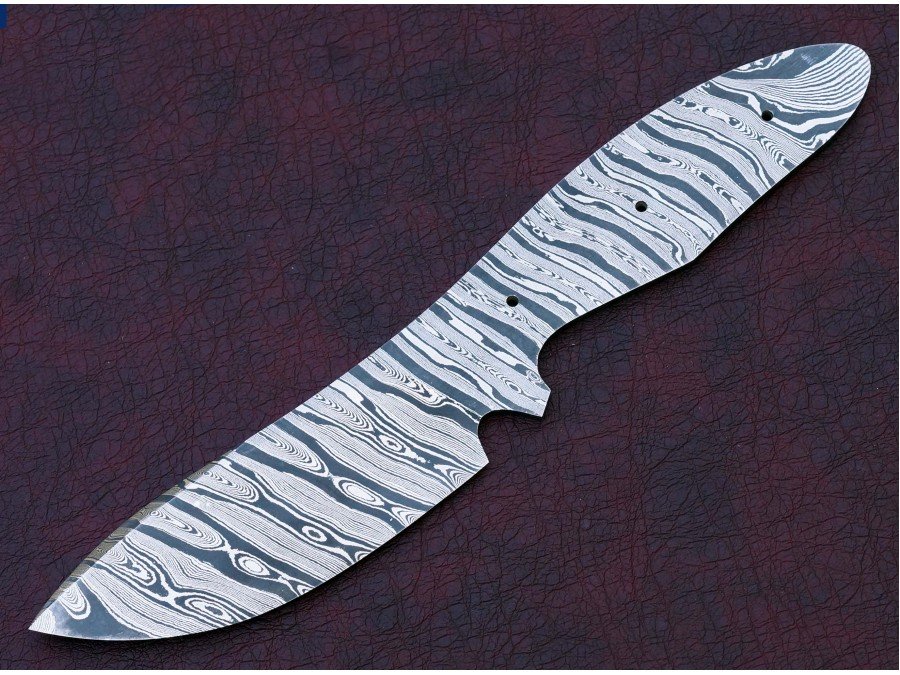 Custom Made Damascus Steel Hunting Knives Blade Blank Custom Made Damascus Steel Hunting Knives Blade Blank