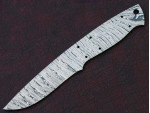 Custom Made Damascus Steel Hunting Knives Blade Blank Custom Made Damascus Steel Hunting Knives Blade Blank