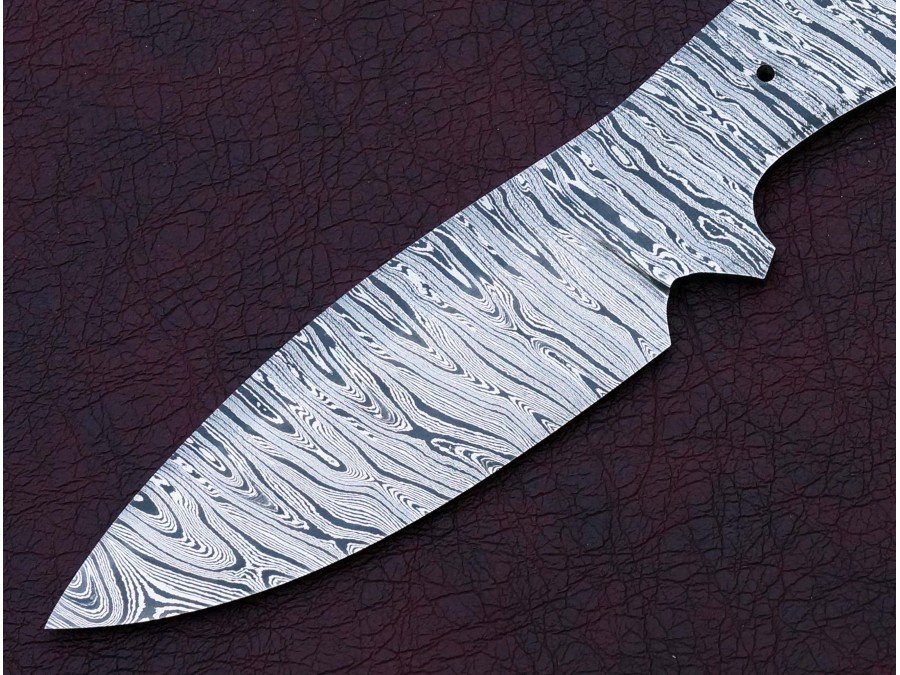 Custom Made Damascus Steel Hunting Knives Blade Blank