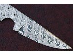 Custom Made Damascus Steel Hunting Knives Blade Blank Custom Made Damascus Steel Hunting Knives Blade Blank