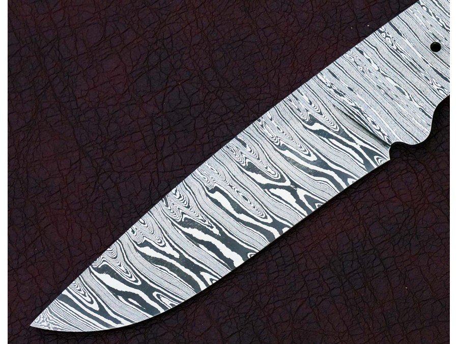 Custom Made Damascus Steel Hunting Knives Blade Blank