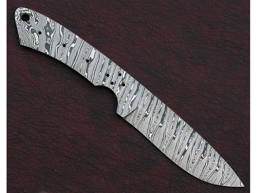 Custom Made Damascus Steel Hunting Knives Blade Blank