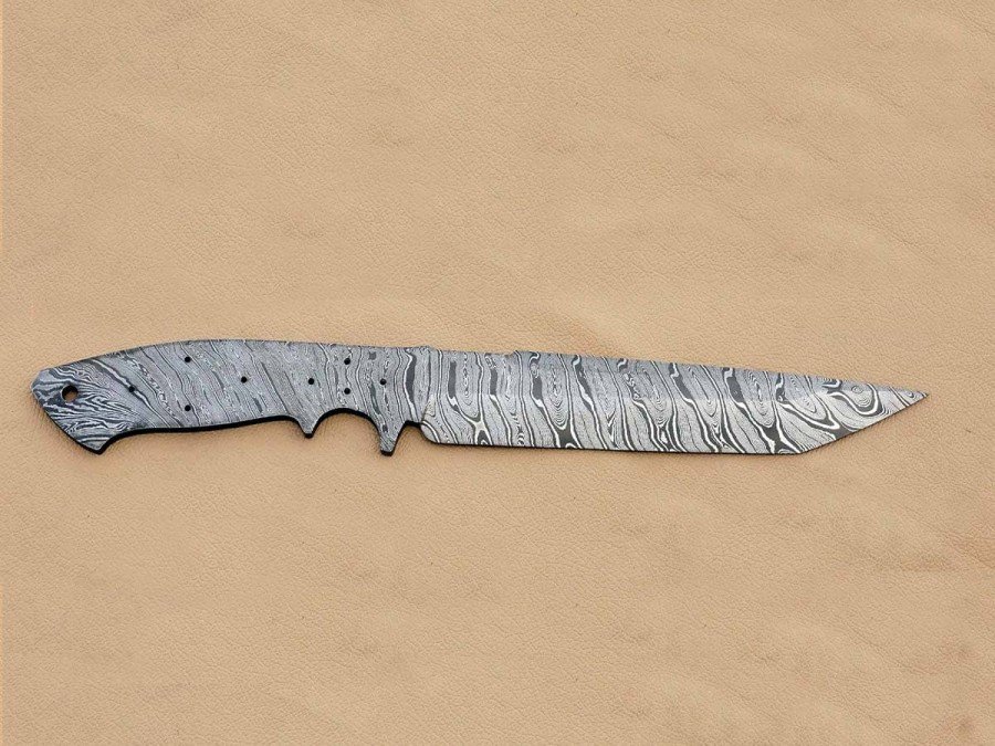 Custom made Damascus Steel Modified Sub Hilt Fighter Bowie Knife Blade Blank Custom made Damascus Steel Modified Sub Hilt Fighter Bowie Knife Blade Blank
