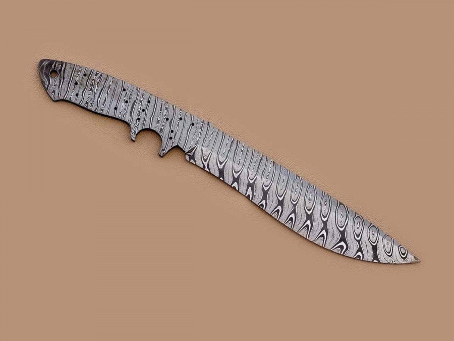 Custom made Damascus Steel Sub Hilt Recurve Bowie Knife Blade Blank Custom made Damascus Steel Sub Hilt Recurve Bowie Knife Blade Blank