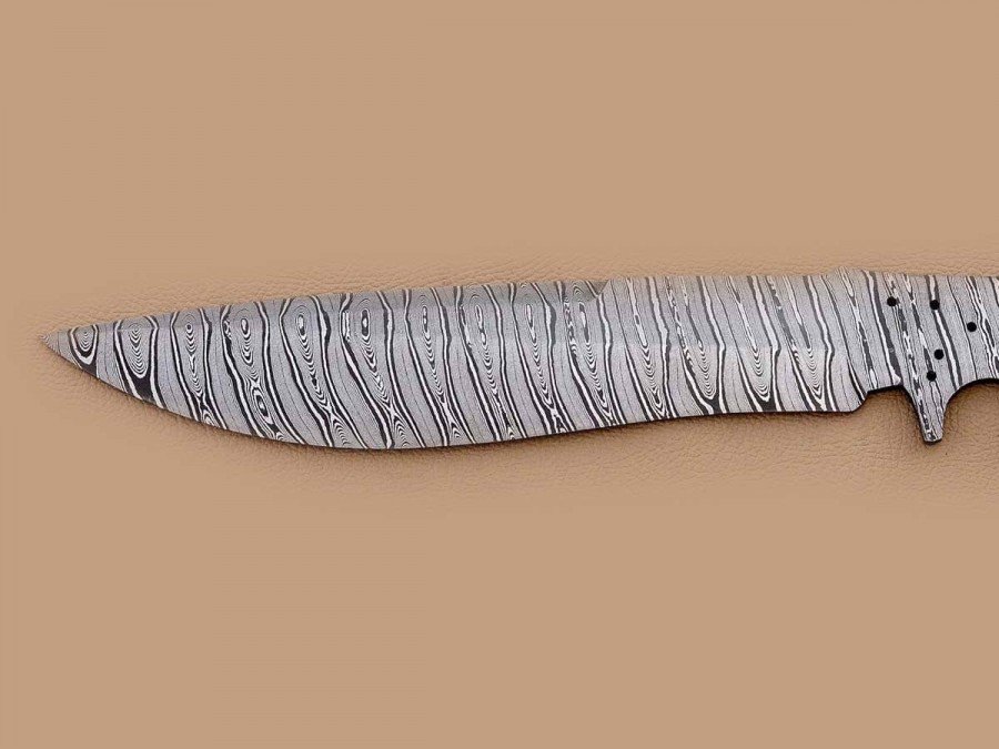 Custom made Damascus Steel Sub Hilt Recurve Bowie Knife Blade Blank Custom made Damascus Steel Sub Hilt Recurve Bowie Knife Blade Blank