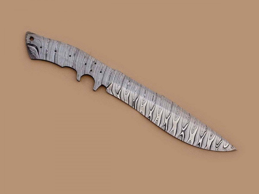 Custom made Damascus Steel Sub Hilt Fighter Bowie Knife Blade Blank Custom made Damascus Steel Sub Hilt Fighter Bowie Knife Blade Blank
