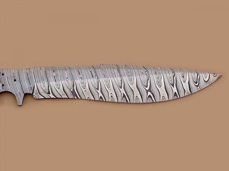 Custom made Damascus Steel Sub Hilt Fighter Bowie Knife Blade Blank Custom made Damascus Steel Sub Hilt Fighter Bowie Knife Blade Blank