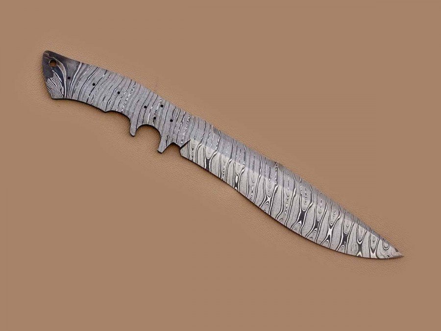 Custom made Damascus Steel Sub Hilt Fighter Bowie Knife Blade Blank