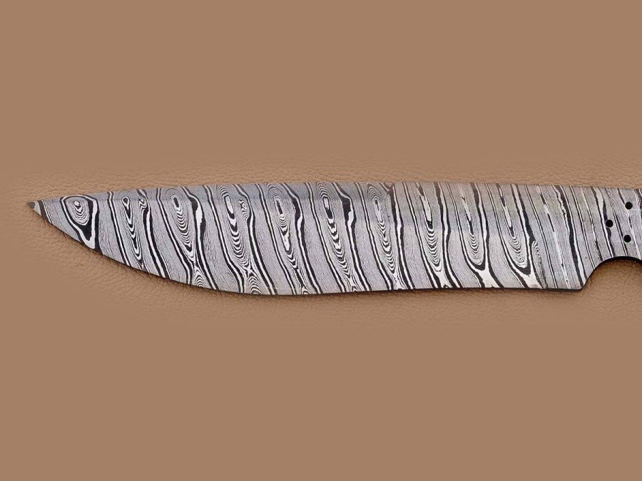 Custom made Damascus Steel Modified Sub Hilt Fighter Bowie Knife Blade Blank Custom made Damascus Steel Modified Sub Hilt Fighter Bowie Knife Blade Blank