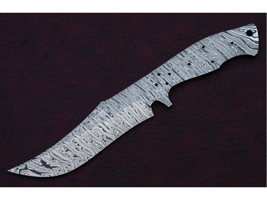 Custom Made Damascus Steel Tactical BOWIE Knife Blade Blank Custom Made Damascus Steel Tactical BOWIE Knife Blade Blank