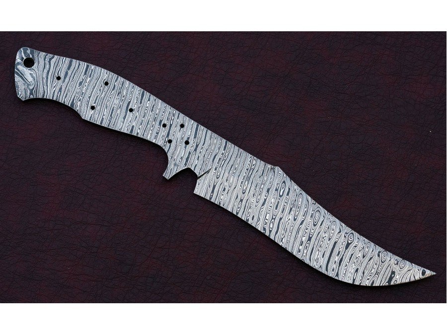 Custom Made Damascus Steel Tactical BOWIE Knife Blade Blank Custom Made Damascus Steel Tactical BOWIE Knife Blade Blank