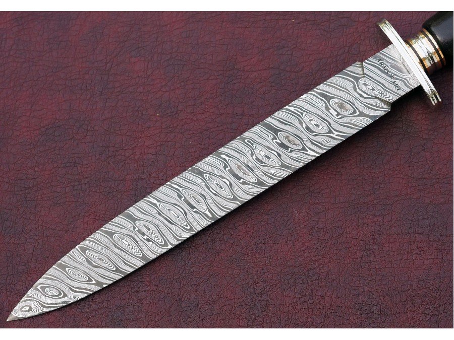 Custom Handmade Twist Pattern Damascus Steel Dagger Knife